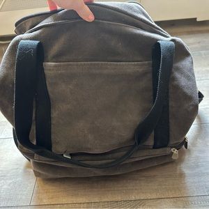 Lo & Sons Catalina Deluxe Tote